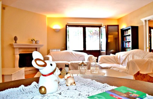 Viagrande Villa | Villa Elegante a Viagrande in Sicilia vicina al Mare e Monte Etna