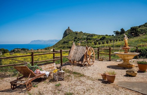 Scopello Apartment | Villa Elena 2 Km from the Natural Reserve of Zingaro
