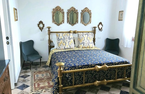 Capo Zafferano Bed & Breakfast | Villa Flavia Eco B&B - "Baroque" room, sea-view room