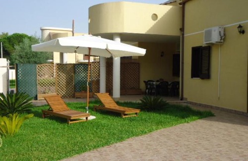 Fontane Bianche House | Villa Fontane Bianche