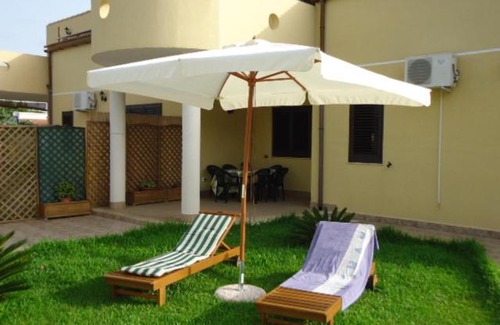 Fontane Bianche House | Villa Fontane Bianche