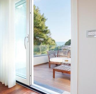 Pozzallo Villa | Villa Giame - Heated Pool, Beach at 350m