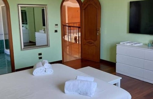 Epipoli Bed & Breakfast | Villa Giulia - Heart of Palm