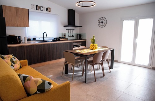 Partinico Villa | VILLA LUXURY EDEN OF SOFIA