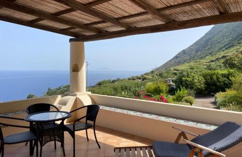 Malfa House | Villa Mimosa