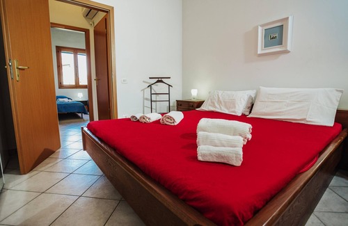 Tre Fontane Villa | Villa Occhi Blu - Tre Fontane