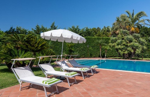 Partanna Apartment | Villa Olimpia by DomuSicily