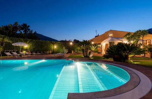 Partanna Apartment | Villa Olimpia by DomuSicily