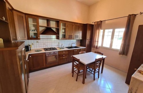 Punta Milocca Villa | Villa 'Vivaldi' with Sea View, Wi-Fi and Air Conditioning