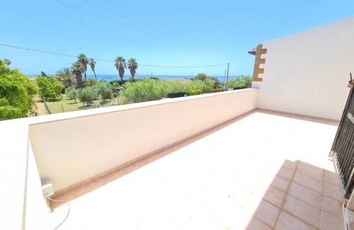 Punta Milocca Villa | Villa 'Vivaldi' with Sea View, Wi-Fi and Air Conditioning