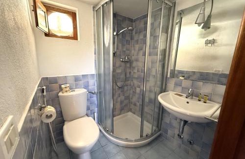 Malfa House | Villette Corallo