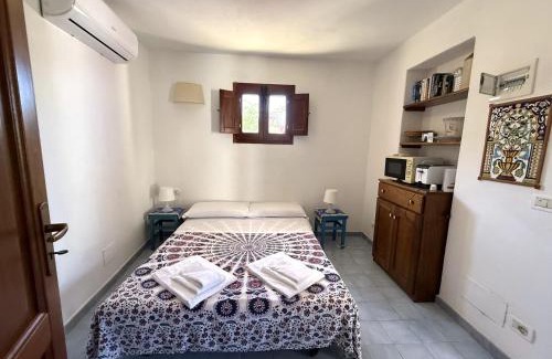 Malfa House | Villette Corallo