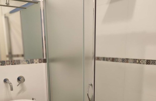 Milo Apartment | Vrbo Property