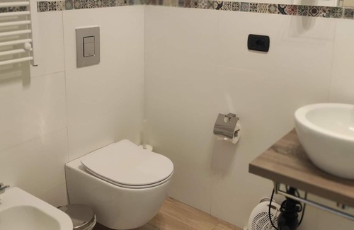 Milo Apartment | Vrbo Property