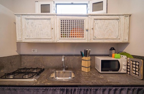 Palermo House | 1 bedroom romantic home in Palermo (PA)