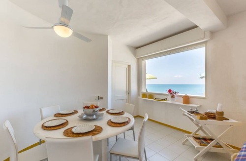 Punta Braccetto Apartment | 100 m² Apartment ∙ 2 bedrooms ∙ 4 guests