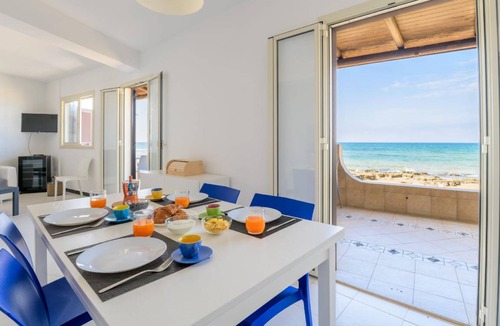 Punta Secca Apartment | 100 m² Apartment ∙ 2 bedrooms ∙ 4 guests