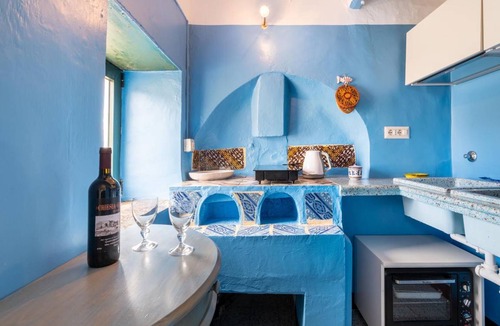 Lipari Historic Centre Apartment | 100 m² Apartment ∙ 1 bedroom ∙ 5 guests