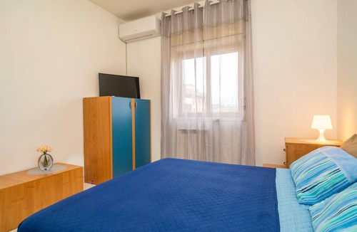 San Giorgio-Librino-San Giuseppe la Rena-Zia Lisa-Villaggio Sant'Agata Apartment | 100 m² Apartment ∙ 2 bedrooms ∙ 11 guests
