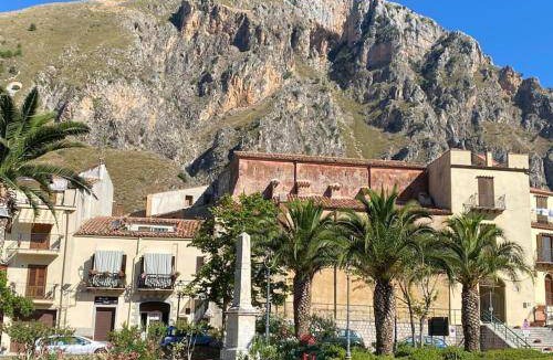 Isnello Apartment | 100 m² Apartment ∙ 3 bedrooms ∙ 6 guests
