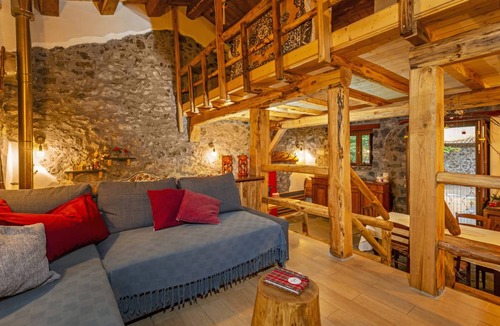 Linguaglossa Ski Chalet | 100 m² Chalet ∙ 1 bedroom ∙ 6 guests