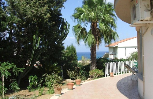 Alcamo Marina House | 100 m² House ∙ 3 bedrooms ∙ 6 guests