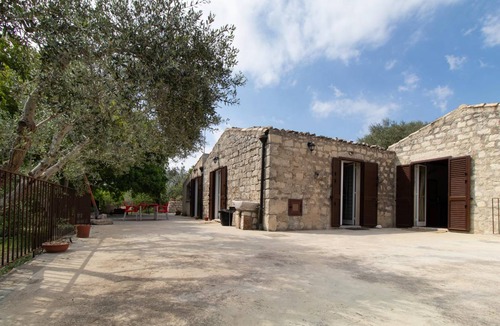 Campanella-Gianforma House | 100 m² House ∙ 2 bedrooms ∙ 4 guests