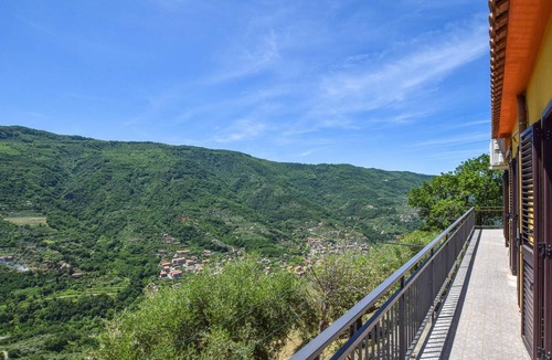 Sinagra House | 100 m² Maisonette ∙ 2 bedrooms ∙ 6 guests