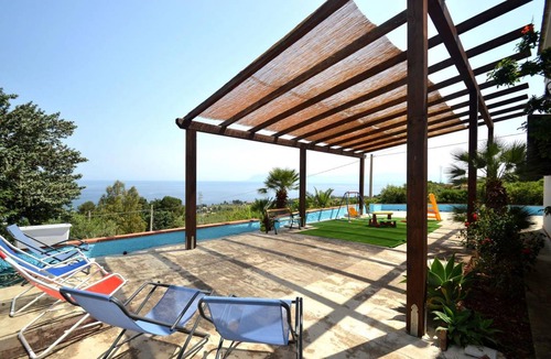Scopello Villa | 100 m² Villa ∙ 2 bedrooms ∙ 4 guests