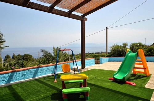 Scopello Villa | 100 m² Villa ∙ 2 bedrooms ∙ 4 guests