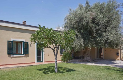 Noto Marina Villa | 100 m² Villa ∙ 3 bedrooms ∙ 8 guests