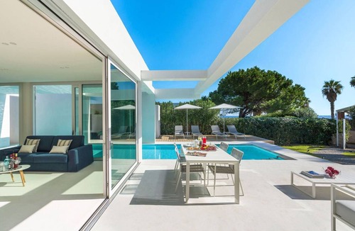 Punta Milocca Villa | 100 m² Villa ∙ 2 bedrooms ∙ 4 guests