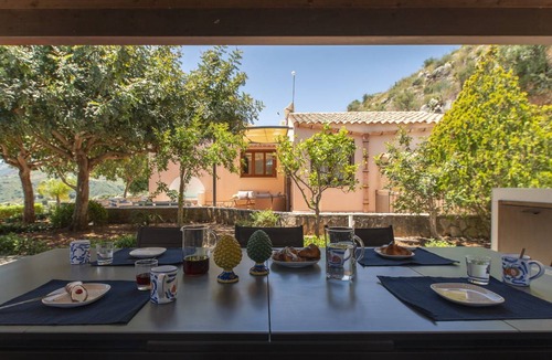 Scopello Villa | 106 m² Villa ∙ 3 bedrooms ∙ 8 guests