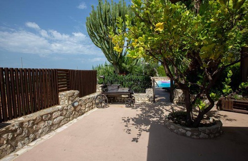 Castellammare del Golfo House | 110 m² House ∙ 4 bedrooms ∙ 7 guests