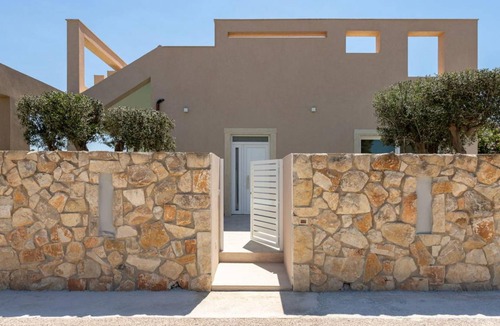 Santa Maria del Focallo Villa | 110 m² Villa ∙ 3 bedrooms ∙ 6 guests