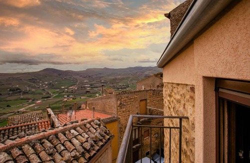 Gangi House | 110 m² House ∙ 2 bedrooms ∙ 5 guests