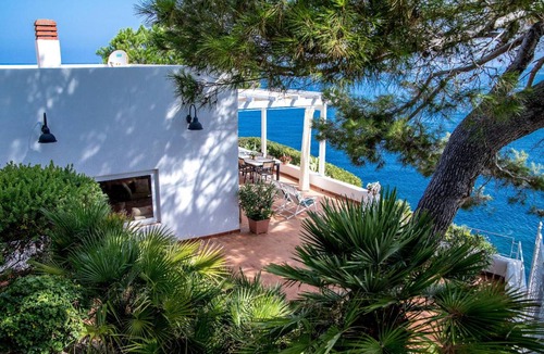 Bagheria House | 110 m² House ∙ 3 bedrooms ∙ 5 guests