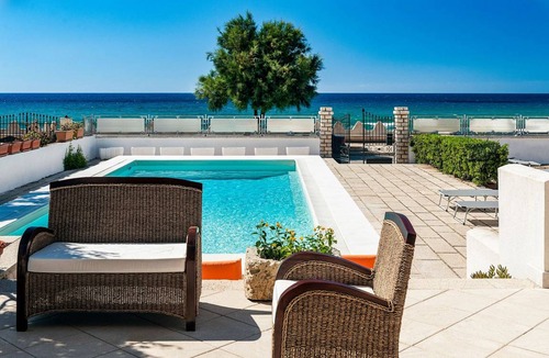 Cornino Villa | 110 m² Villa ∙ 3 bedrooms ∙ 6 guests
