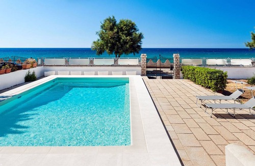 Cornino Villa | 110 m² Villa ∙ 3 bedrooms ∙ 6 guests