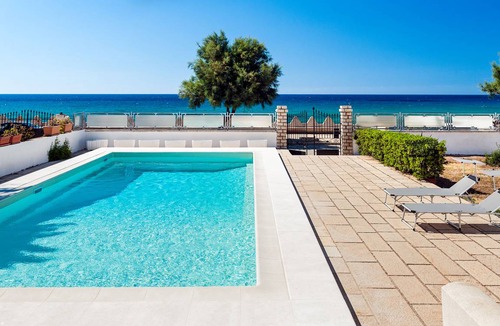 Cornino Villa | 110 m² Villa ∙ 3 bedrooms ∙ 6 guests