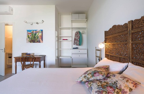 Noto Villa | 110 m² Villa ∙ 3 bedrooms ∙ 6 guests