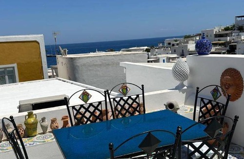 Panarea Bed & Breakfast | 115 m² Bed and breakfast ∙ 2 bedrooms ∙ 4 guests
