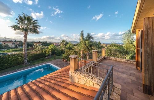 Torre Colonna-sperone House | 120 m² House ∙ 3 bedrooms ∙ 7 guests
