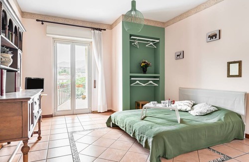 Nicolosi Apartment | 120 m² Apartment ∙ 2 bedrooms ∙ 5 guests
