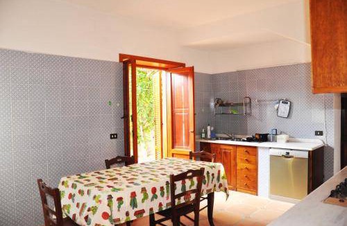 Milazzo Apartment | 120 m² Apartment ∙ 3 bedrooms ∙ 6 guests