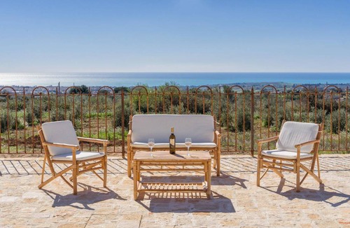 Menfi House | 120 m² House ∙ 4 bedrooms ∙ 8 guests
