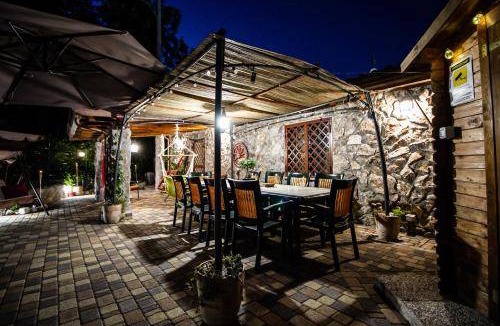 Motta Camastra Cabin | 120 m² Lodge ∙ 2 bedrooms ∙ 7 guests