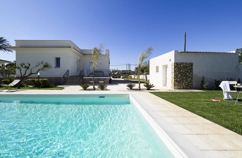 Marsala Villa | 120 m² Villa ∙ 2 bedrooms ∙ 6 guests