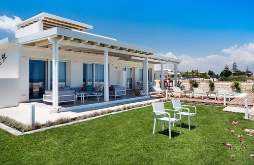 Reitani Villa | 120 m² Villa ∙ 3 bedrooms ∙ 6 guests