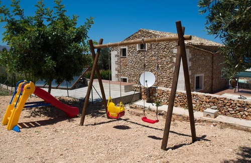 Scopello Villa | 120 m² Villa ∙ 4 bedrooms ∙ 8 guests